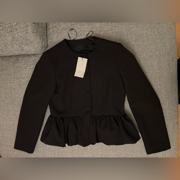 Zara Black Voluminous Hem Peplum Blazer – Size XL - Picture 11 of 14
